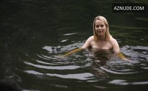 Bridgit Mendler Porn Captions - Bridgit Mendler Sexy Scene in Father Of The Year - AZnude