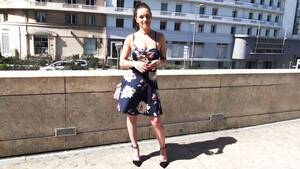 Jacquie Michel Jumelles - Porno Hard Streaming - La pÃ©tillante MÃ©lanie tourne sa