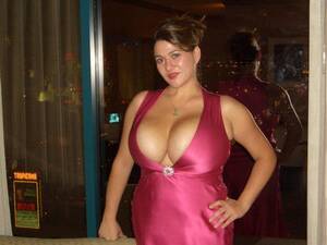 Formal Gown Cleavage Porn - Evening Dress Porn Pic - EPORNER