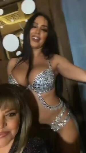 Belly Dancer Facial Porn - Elissar Lebanese Belly dancer