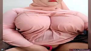 arab fat tits - Arab Big Tits Porn @ Dino Tube