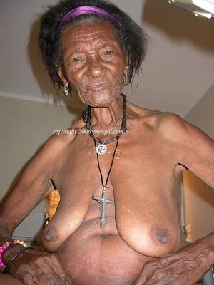 black mature granny oma - Black omageil granny - Nudes photos