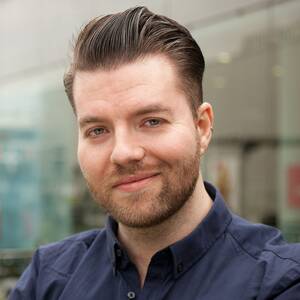 Chrissy Chambers Revenge Porn Boyfriend - YouTube star wins damages in landmark 'revenge porn' case - CNET