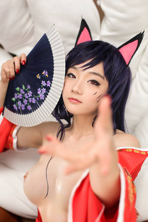 cat cosplay - Ahri - League of Legends cosplay -Miyuko cosplayer (a friend recently got  me onto playing L.it's pretty fun after all xD )