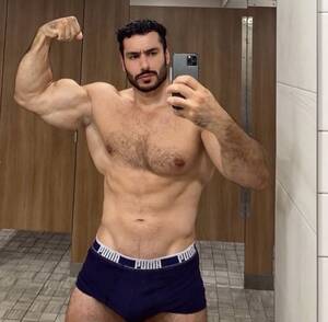 Muscle Arab Gay Porn - media.thisvid.com/contents/videos_screenshots/7414...