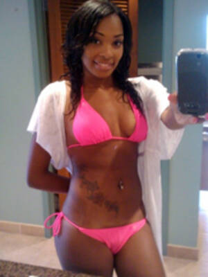 black girl pink bikini - Pink bikini on a dark skinned body looks hot.