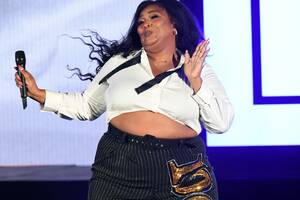 Ariana Grande Pussy Squirt - Lizzo unveils 'Good As Hell' remix with Ariana Grande | The Independent |  The Independent