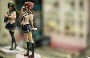 japanese adult figures - Akihabara shop window Figurines of schoolgirls