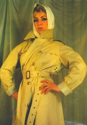 mature vintage raincoat - 