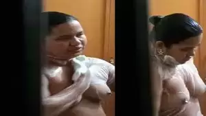 indian mom hidden cam sex - Indian Mom Captured Nude In Hidden Cam By Son - XXX Indian Films