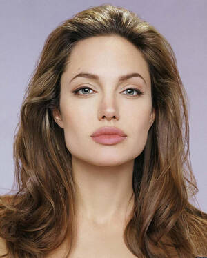 Angelina Jolie Pussy - 56 Celebrities With Beauty Mark (Moles) - Hood MWR