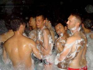 naked foam party sex - d) Chances of you hitching a hunky, 20-35years old Caucasian Stud is also  nearly ZERO. Seriously, I wonder where do this group of Caucasian Gay Guys  hang ...