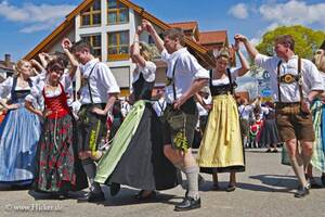 German Porn Culture - German folk dancing | Dirndl, Munich shopping, Beer festival