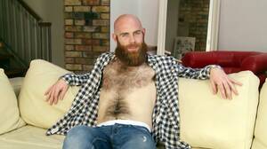 Hairy Ginger Men Porn - Ginger Gay Bear shows his pre-cum gay porn video on Mistermale