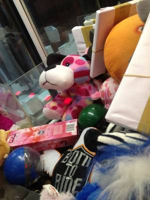 claw - Photo of Raceway Pub - Indianapolis, IN, United States. Claw machine:  stuffed