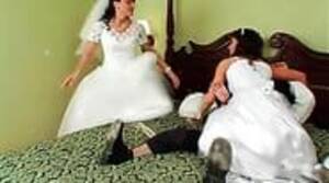 Bride Catfight Porn - Two Angry Brides In Dresses Have A Catfight : XXXBunker.com Porn Tube