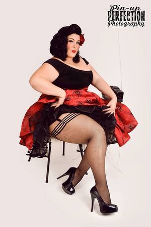 Bbw Porn Pin Up Art - Lexi Whitewall for Lola Getz Designs photo by pinup perfection photography  curvymodel