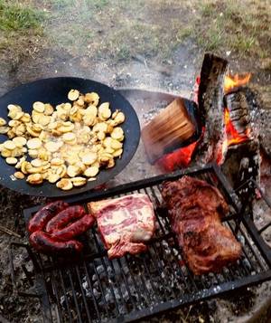 Argentina Outdoor Porn - Meat and potatoes. Patagonia, Argentina