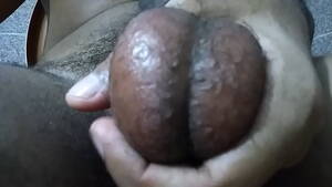 Black Nuts Porn - Watch and savor me massaging my hairy black nuts - XVIDEOS.COM