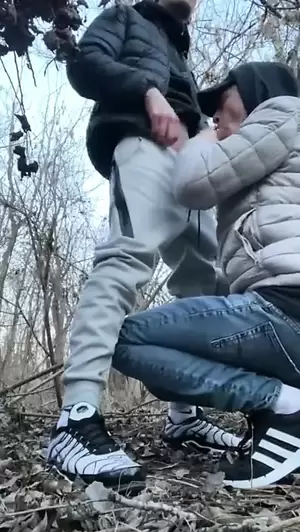 Gay Blowjob Outdoor - Amateur gay suck outdoor (blowjob in sportwear) | xHamster