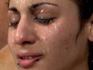 massive cumshot tori spelling - milf pornstar cumshot