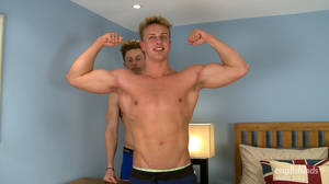 English Dudes Porn - Straight lad Wesley gets his 1st Man Hand Job and Wanks his 1st Cock