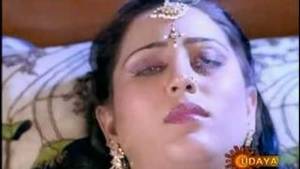geetha tamil actress sex - geeta kiss anantnag YouTube