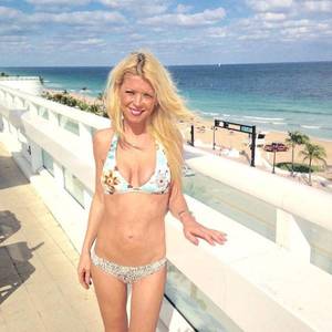 Australian Bikini Porn - Tara Reid, Bikini, Instagram