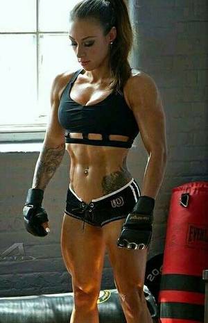 muscle girl - Hottest Fitness Babes on Earth