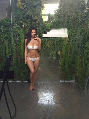 Kim Kardashian Honeymoon Porn - The Kardashian sisters are the true heirs to The BrontÃ«s