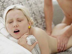 florida street hooker shemales - Young shemale prostitute in hot blowjob sex action