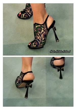 kelly ripa nylon feet - Kelly Ripa wore these heels by Nicholas Kirkwood on \