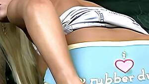 girls bald pussy navel upskirt - Video upskirt views of babe s shaved pussy mike angelo VidÃ©os porno @ Porn4  TV