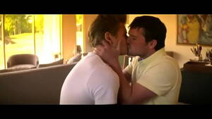 Future Man Porn - Daniel Zitto and Josh Hutcherson (Peeta from Hunger Games) Gay Kiss from TV  show Future Man | GAYLAVIDA.COM - XVIDEOS.COM