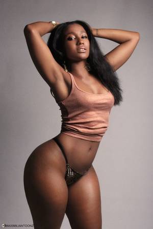 fit black babes naked - Afbeeldingsresultaat voor beautiful black women erotic nude