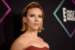 Big Ass Porn Scarlett Johansson - Scarlett Johansson Has Given Up Trying to Remove Fake Porn Videos: â€œIt's a  Useless Pursuitâ€ | Decider