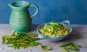 Honey Food Sex - OFM's classic cookbooks: Patience Gray's Honey From a Weed | Food | The  Guardian