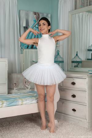 Ballet Porn Armpits - 