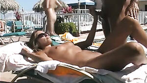 amateur pool sex - Amateur sex at the pool with a brunette girlfriend | voyeurstyle.com