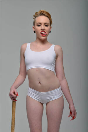 Miley Xxx Porn Parody Xxx - Wrecking Ballz - The Lord Of Porn