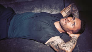 Adam Levine Having Gay Sex - Adam Levine on the Death of Maroon 5 Manager Jordan Feldstein