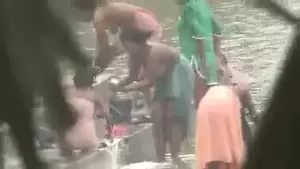 desi nude river - Desi Women Bathing River indian tube porno on Bestsexxxporn.com