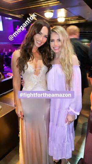 ebony whore megan fox - When worlds collide: Demi hanging with Megan Fox! : r/thebachelor