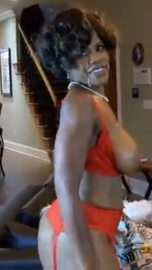 mature ebony granny cum shot - Ebony Granny facial cumshot Photo Gallery - EPORNER