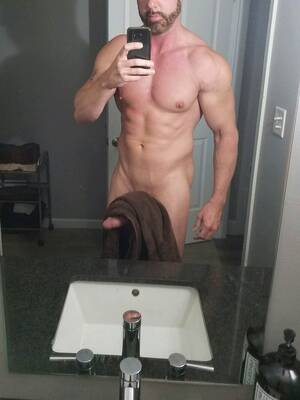 big dick cock towel - My erection is so hard to hold the towel - Amateur Straight Guys Naked -  guystricked.com