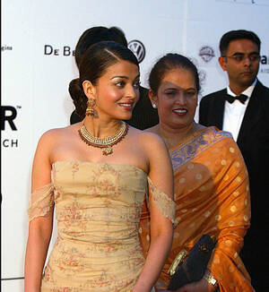 Aishwarya Rai Nude Fucked - Bolly Beauty Aishwarya Rai Bachchan Photos - Memsaab
