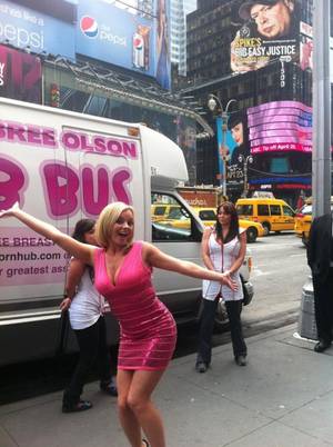 Mamogram Exams Porn - Free boob exams on a NYC bus -- Porn star (Sheen's ex) Bree Olson was there