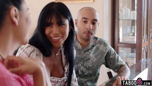 Asian Casting Porn Fiance - Fiance fucked their hot Asian MILF wedding planner Ember Snow - XVIDEOS.COM