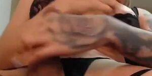 beautiful blonde tranny jerk cum - Beautiful blonde tranny jerking off. - Tnaflix.com