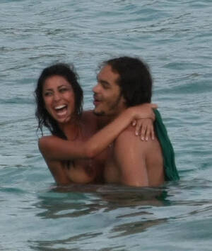 joakim noah wife naked beach - Joakim Noah And Topless Girlfriend On The Beach in St. Barts With Some Pot  | havaianas40
